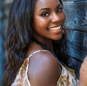 Meet your Posher, Reyna